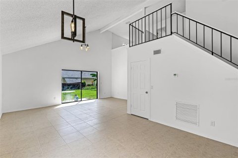 Casa en venta en Orlando, Florida, 3 dormitorios, 161.65 m2 № 1899004 - foto 14