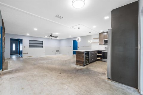 House in Palmetto, Florida 4 bedrooms, 168.62 sq.m. № 1690288 - photo 3