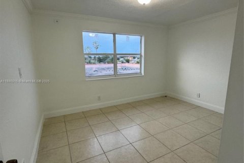 Купить кондоминиум в Суитуотер, Флорида 2 спальни, 72м2, № 2055010 - фото 8