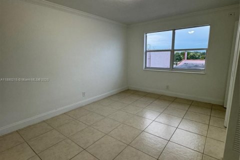 Купить кондоминиум в Суитуотер, Флорида 2 спальни, 72м2, № 2055010 - фото 6