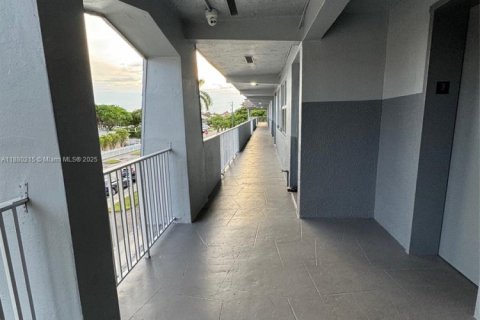 Купить кондоминиум в Суитуотер, Флорида 2 спальни, 72м2, № 2055010 - фото 16