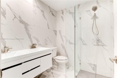 Снять в аренду виллу или дом в Бока-Ратон, Флорида 4 спальни, 195.19м2, № 2013835 - фото 10