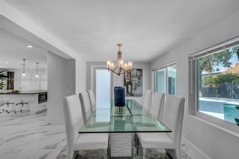 Снять в аренду виллу или дом в Бока-Ратон, Флорида 4 спальни, 195.19м2, № 2013835 - фото 14