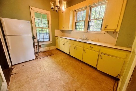 House in Gainesville, Florida 3 bedrooms, 100.33 sq.m. № 1843026 - photo 12