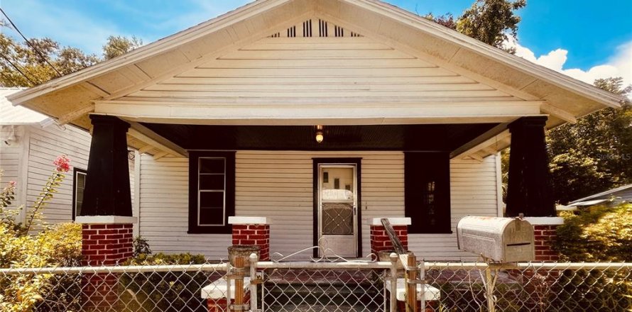 Casa en Gainesville, Florida 3 dormitorios, 100.33 m2 № 1843026