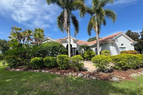 House in Bradenton, Florida 4 bedrooms, 257.34 sq.m. № 1835040 - photo 6