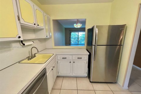 Copropriété à vendre à Hollywood, Floride: 1 chambre, 69.12 m2 № 2255055 - photo 16