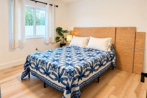 Villa ou maison à louer à Brandon, Floride: 3 chambres, 139.26 m2 № 2431695 - photo 5