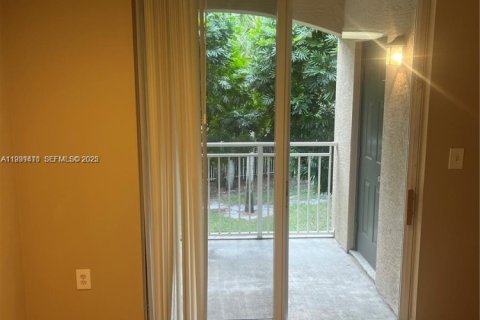 Снять в аренду кондоминиум в Уэст-Палм-Бич, Флорида 1 спальня, 78.32м2, № 1991355 - фото 17