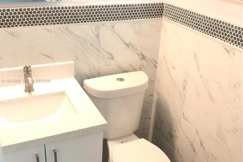Apartamento en alquiler en Fort Lauderdale, Florida, 1 dormitorio № 2036620 - foto 10