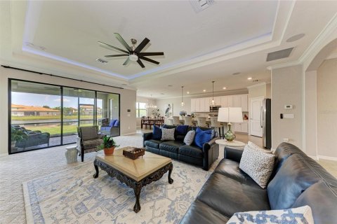 Villa ou maison à vendre à Bradenton, Floride: 3 chambres, 228.08 m2 № 2220193 - photo 8