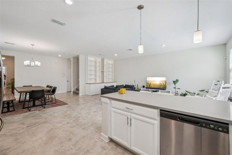 Touwnhouse à vendre à Kissimmee, Floride: 3 chambres, 187.29 m2 № 2339042 - photo 14