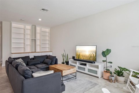 Touwnhouse à vendre à Kissimmee, Floride: 3 chambres, 187.29 m2 № 2339042 - photo 7
