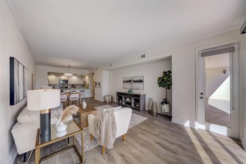 Condominio en venta en Belleair, Florida, 2 dormitorios, 130.34 m2 № 2098061 - foto 10