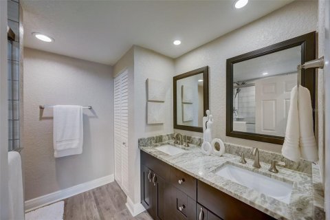 Condominio en venta en Belleair, Florida, 2 dormitorios, 130.34 m2 № 2098061 - foto 22