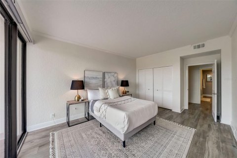 Condominio en venta en Belleair, Florida, 2 dormitorios, 130.34 m2 № 2098061 - foto 15