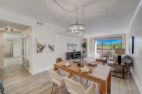Condominio en venta en Belleair, Florida, 2 dormitorios, 130.34 m2 № 2098061 - foto 5