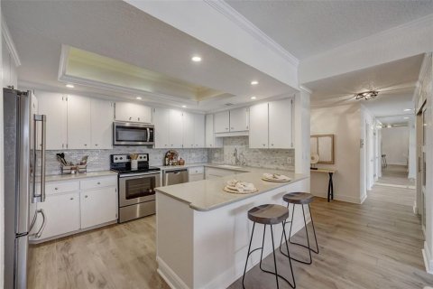 Condominio en venta en Belleair, Florida, 2 dormitorios, 130.34 m2 № 2098061 - foto 3