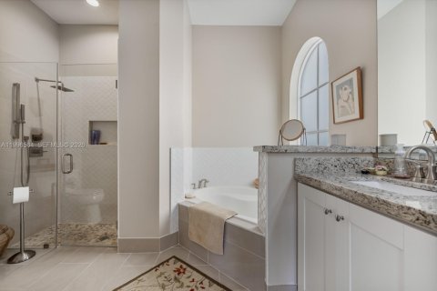 Купить виллу или дом в Катлер-Бей, Флорида 3 спальни, 162.49м2, № 2068159 - фото 14