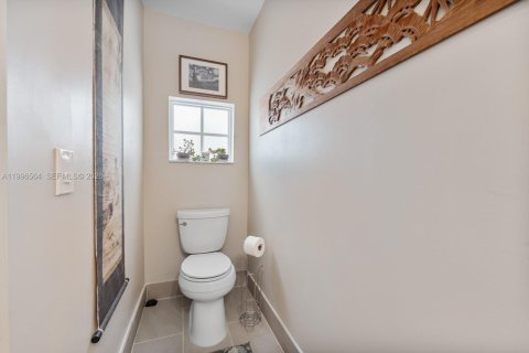 Купить виллу или дом в Катлер-Бей, Флорида 3 спальни, 162.49м2, № 2068159 - фото 20