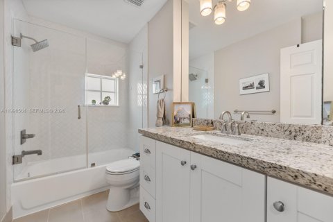 Купить виллу или дом в Катлер-Бей, Флорида 3 спальни, 162.49м2, № 2068159 - фото 19