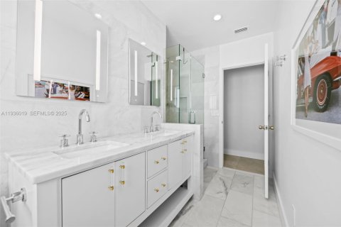 Villa ou maison à vendre à Fort Lauderdale, Floride: 3 chambres № 1995645 - photo 18