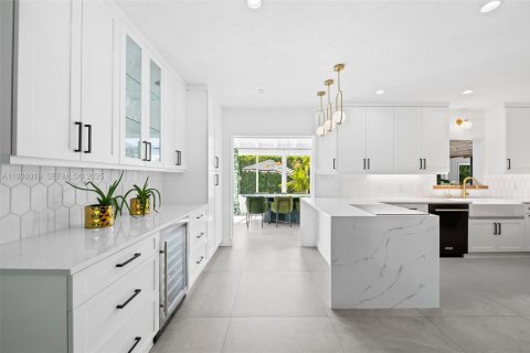 Villa ou maison à vendre à Fort Lauderdale, Floride: 3 chambres № 1995645 - photo 7