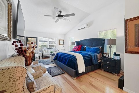 Casa en venta en Orlando, Florida, 4 dormitorios, 220.18 m2 № 1872975 - foto 25