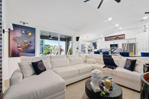 Casa en venta en Orlando, Florida, 4 dormitorios, 220.18 m2 № 1872975 - foto 20