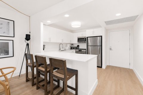 Купить кондоминиум в Майами-Бич, Флорида 3 комнаты, 61.32м2, № 2261949 - фото 4