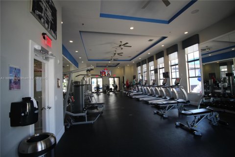 Снять в аренду таунхаус в Майами, Флорида 4 спальни, 214.79м2, № 1941444 - фото 25