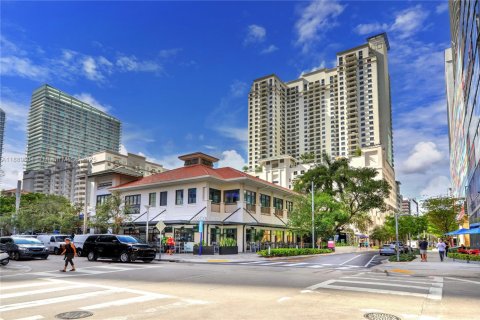 Condominio en alquiler en Miami, Florida, 2 dormitorios, 111.2 m2 № 1938908 - foto 25