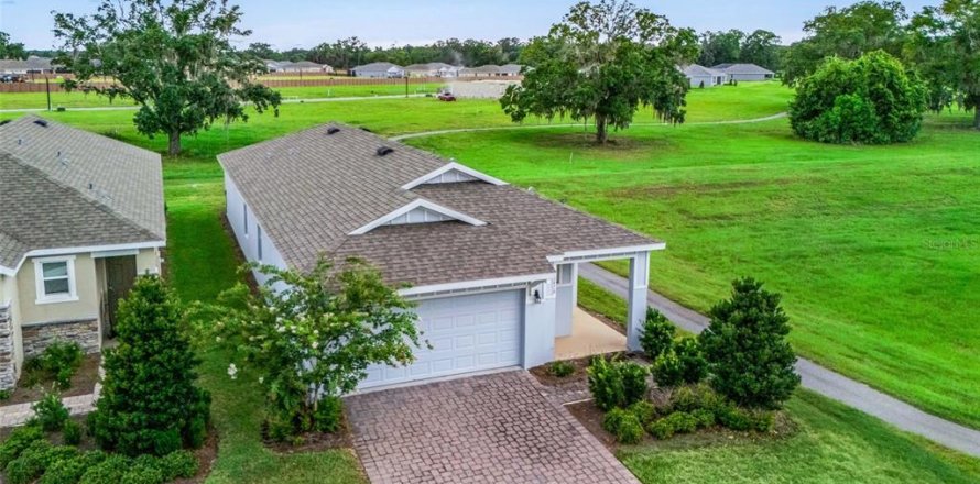 Villa ou maison à Ocala, Floride 3 chambres, 150.69 m2 № 2234752