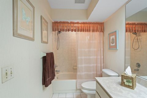 Condo in New Port Richey, Florida, 2 bedrooms  № 1684641 - photo 26