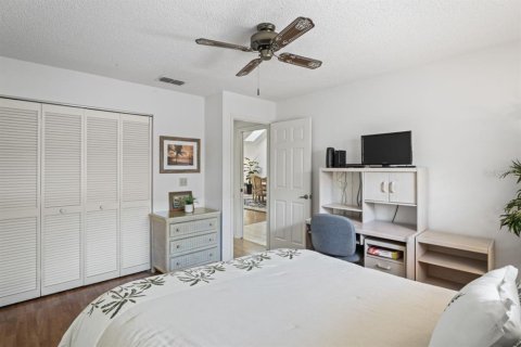 Condo in New Port Richey, Florida, 2 bedrooms  № 1684641 - photo 22