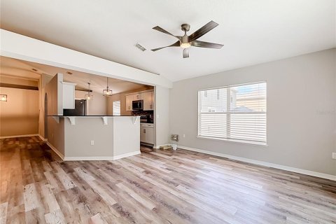 Casa en venta en Leesburg, Florida, 4 dormitorios, 175.86 m2 № 2208378 - foto 9