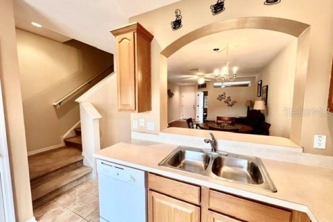 Adosado en alquiler en Spring Hill, Florida, 2 dormitorios, 124.02 m2 № 2105193 - foto 18