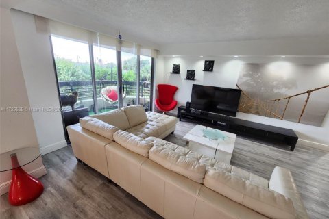 Condo in Aventura, Florida, 3 bedrooms  № 1726779 - photo 22
