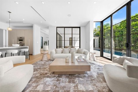 Casa en venta en Coral Gables, Florida, 5 dormitorios, 378.48 m2 № 2192129 - foto 12