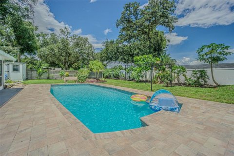House in Seffner, Florida 4 bedrooms, 137.87 sq.m. № 1879083 - photo 26
