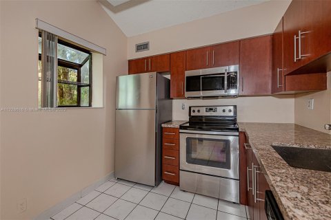 Copropriété à vendre à Oakland Park, Floride: 2 chambres, 107.77 m2 № 1750353 - photo 6