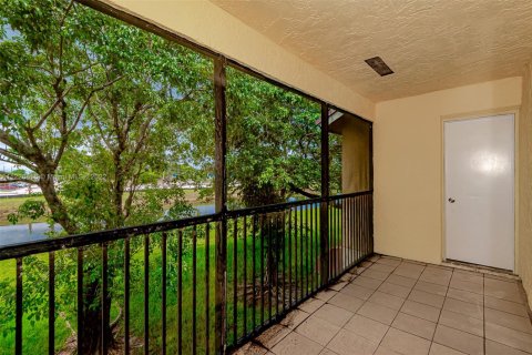 Copropriété à vendre à Oakland Park, Floride: 2 chambres, 107.77 m2 № 1750353 - photo 26