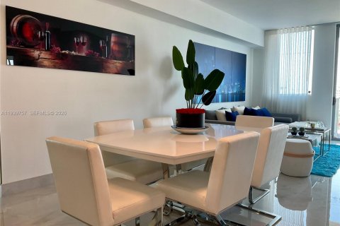 Condominio en venta en Hollywood, Florida, 2 dormitorios, 103.59 m2 № 2152679 - foto 13