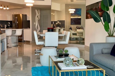 Condominio en venta en Hollywood, Florida, 2 dormitorios, 103.59 m2 № 2152679 - foto 9