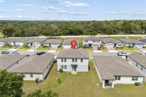House in Davenport, Florida 4 bedrooms, 217.67 sq.m. № 2275687 - photo 22