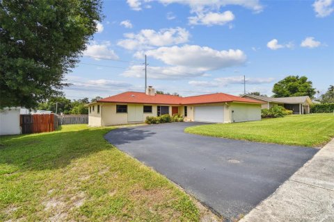 Casa en venta en Palm Harbor, Florida, 3 dormitorios, 195.47 m2 № 1800125 - foto 9