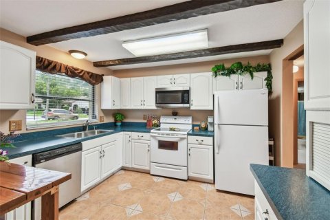 Casa en venta en Palm Harbor, Florida, 3 dormitorios, 195.47 m2 № 1800125 - foto 2