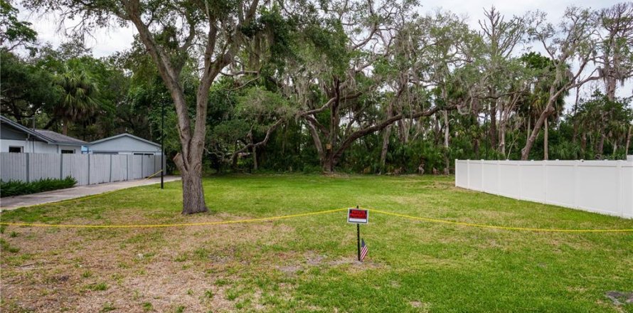 Land in Port Richey, Florida № 2165538