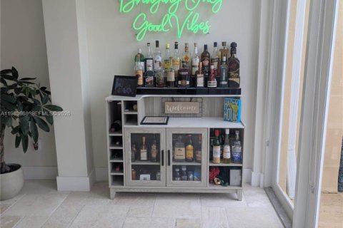 Купить таунхаус в Норт-Майами-Бич, Флорида 3 спальни, 145.86м2, № 2047934 - фото 14