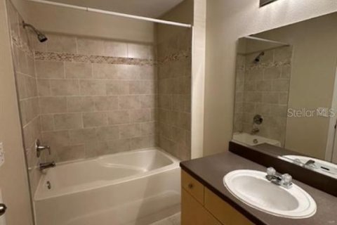 Touwnhouse à louer à Celebration, Floride: 2 chambres, 110.37 m2 № 2413823 - photo 9